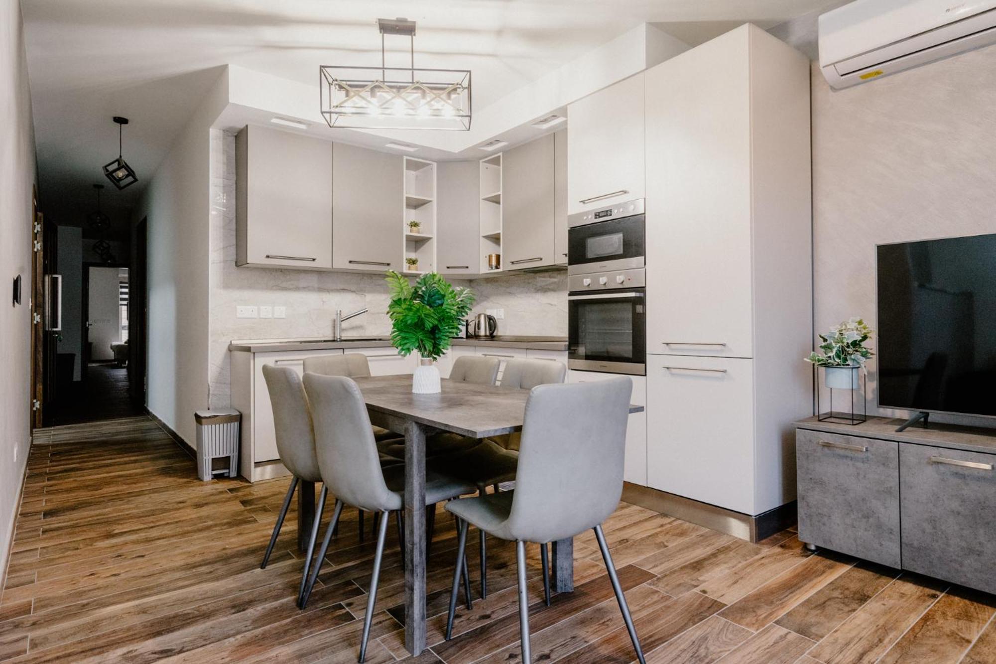 La88 Bayview Apartment I Сліма Екстер'єр фото
